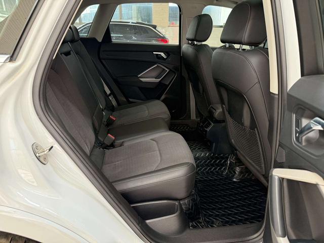 Audi Q3 2022, фото 14
