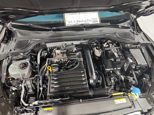Volkswagen Golf 2023, фото 16