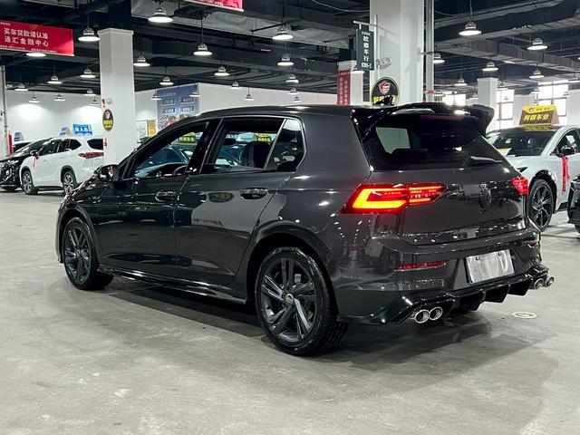 Volkswagen Golf 2023, фото 17