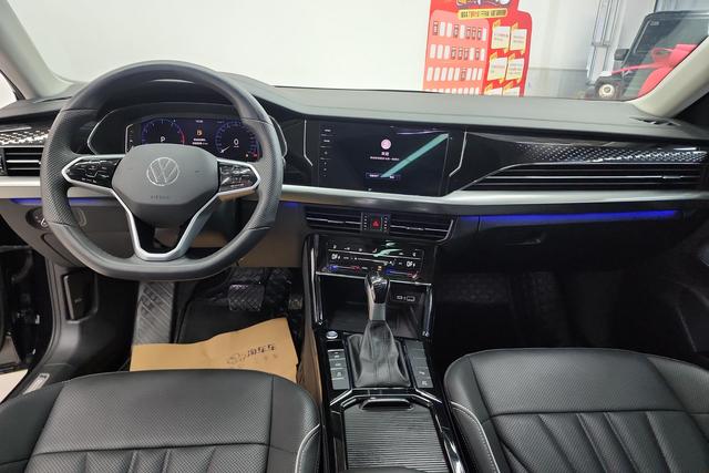 Volkswagen Passat 2024, фото 14