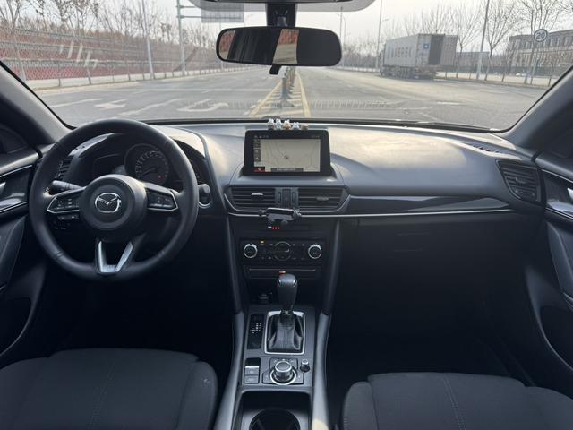 Mazda CX-4 2021, фото 12