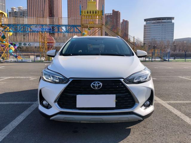 Toyota Yaris 2022, фото 3