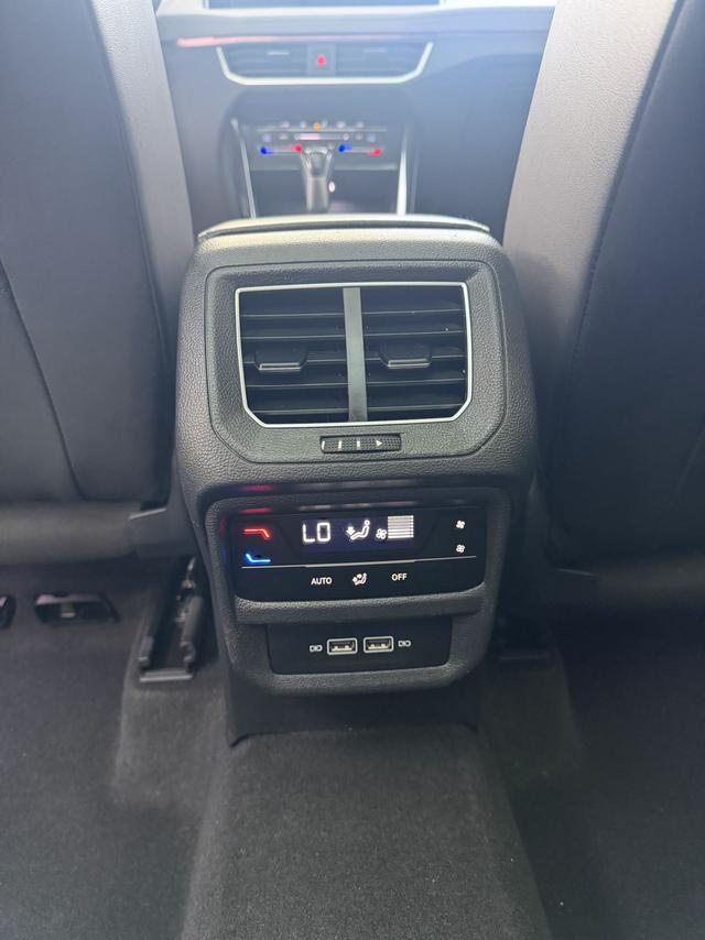 Volkswagen Tayron 2023, фото 14