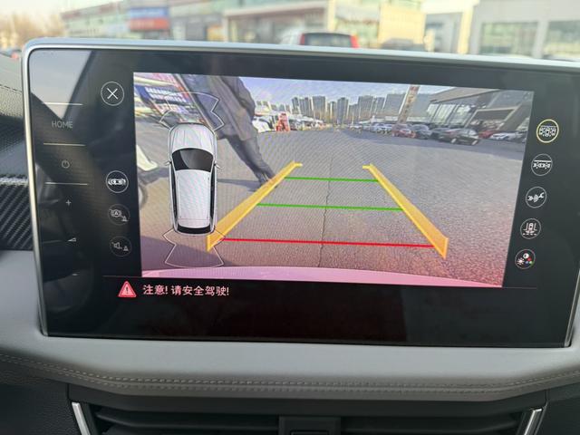 Volkswagen Tayron 2023, фото 15