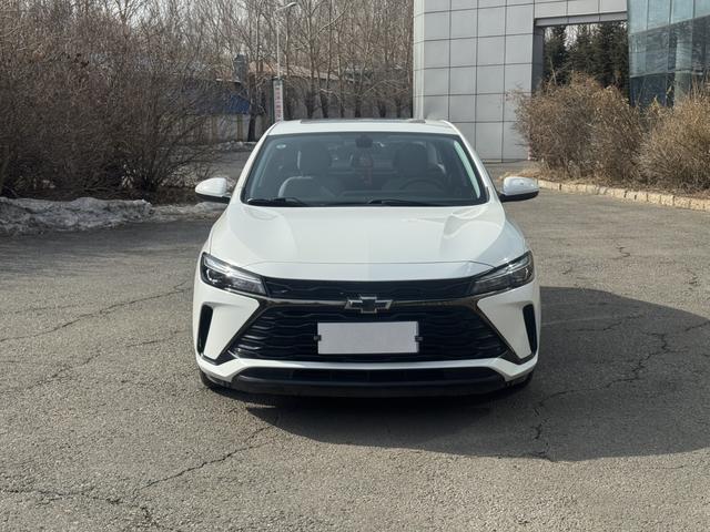 Chevrolet Onix 2023, фото 2