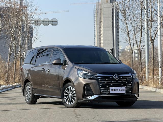 Buick GL8 2023, фото 3