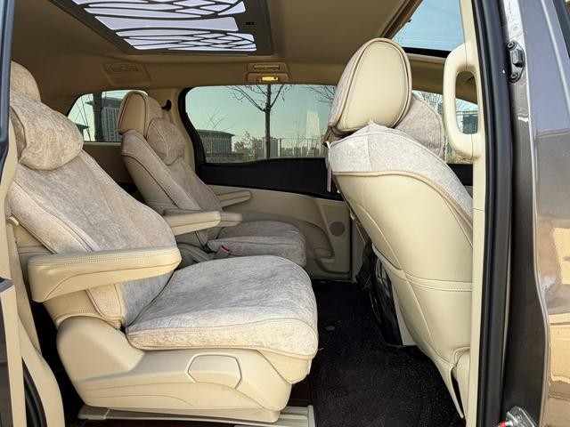 Buick GL8 2023, фото 14