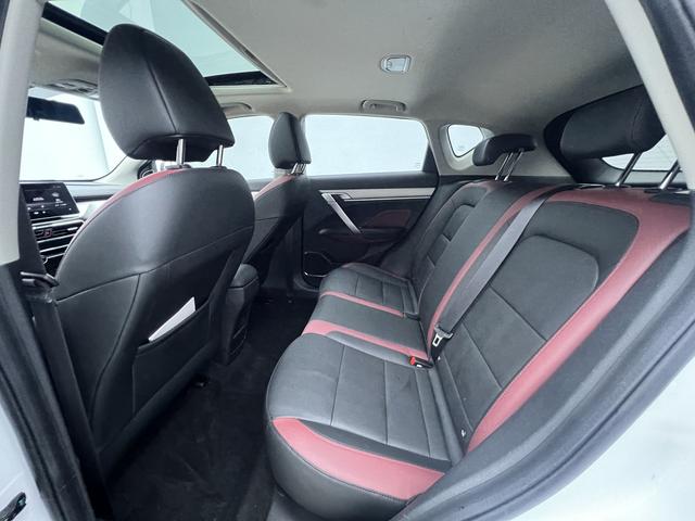 Geely Binyue 2021, фото 13
