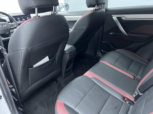 Geely Binyue 2021, фото 14