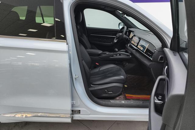Geely Xingyue L 2022, фото 6