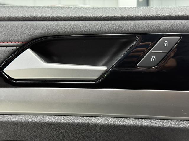 Volkswagen Lavida 2023, фото 15