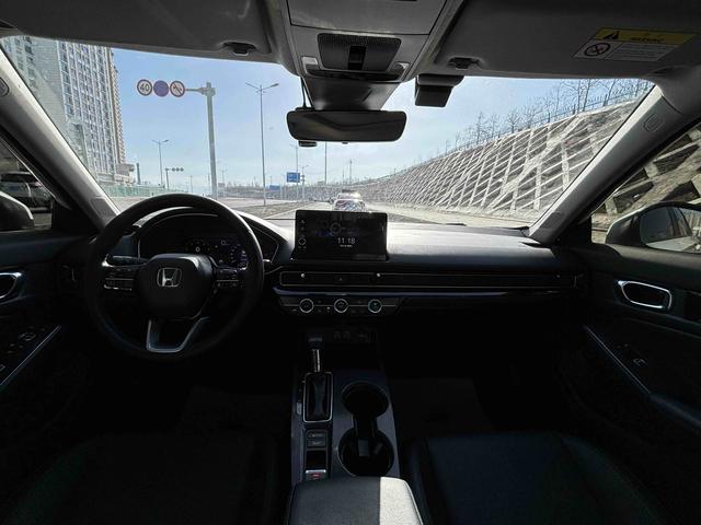 Honda Civic 2022, фото 15