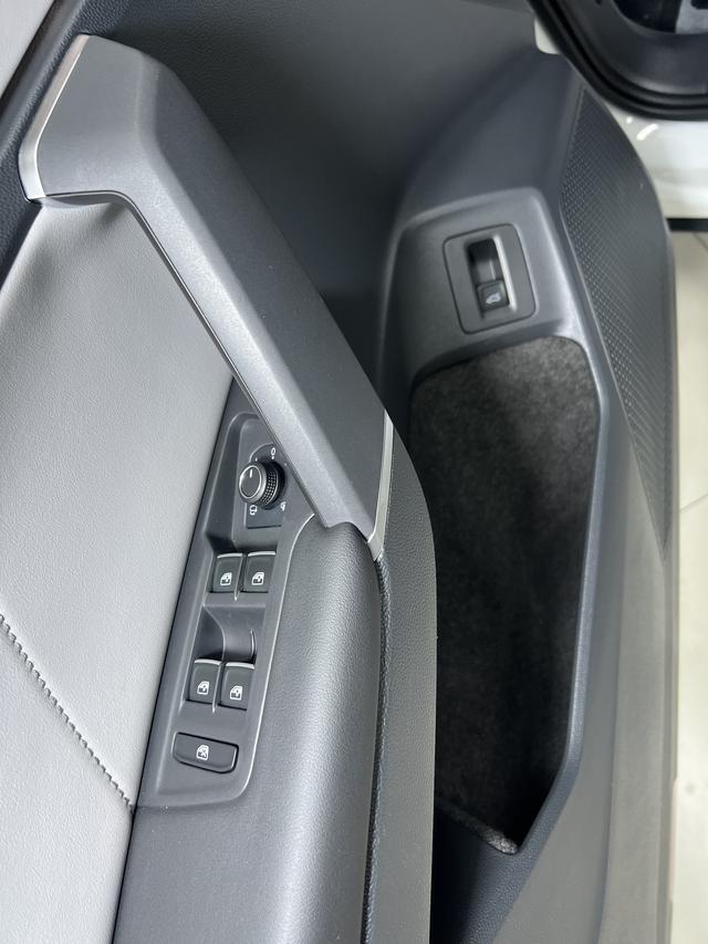 Volkswagen Tayron 2023, фото 11