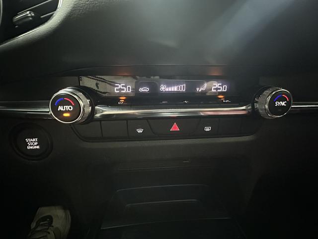 Mazda CX-30 2022, фото 17