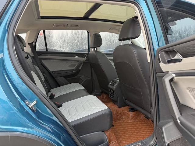 Volkswagen Tayron 2023, фото 15