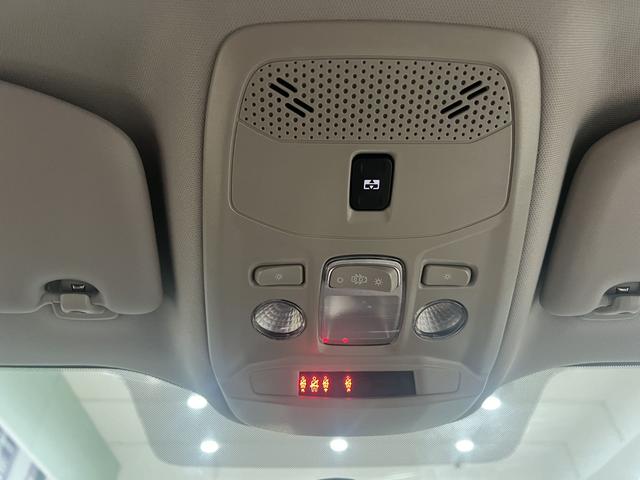 Peugeot 2008 2022, фото 17