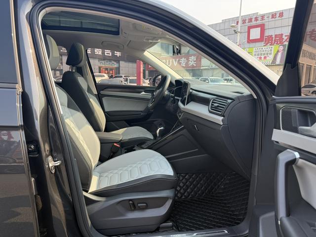 Volkswagen Tayron 2023, фото 7