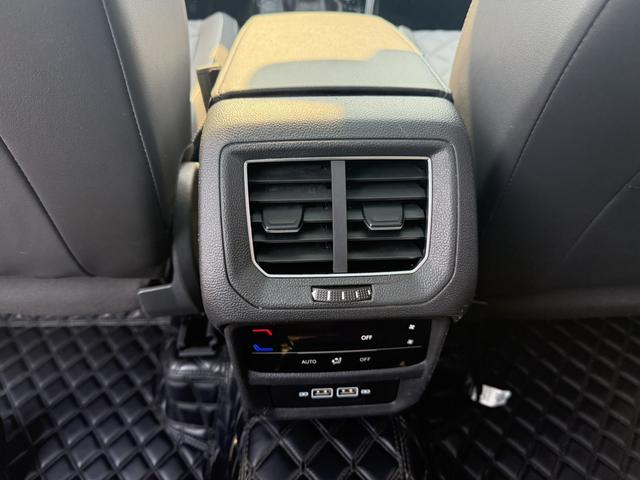 Volkswagen Tayron 2023, фото 11