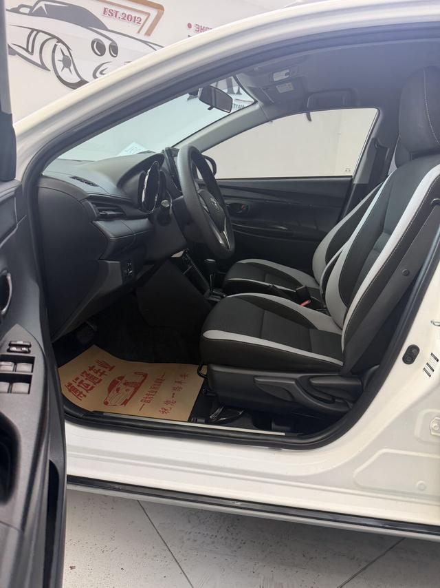 Toyota Yaris 2022, фото 12