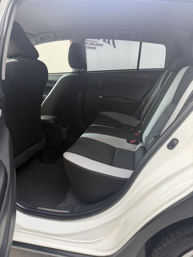 Toyota Yaris 2022, фото 13