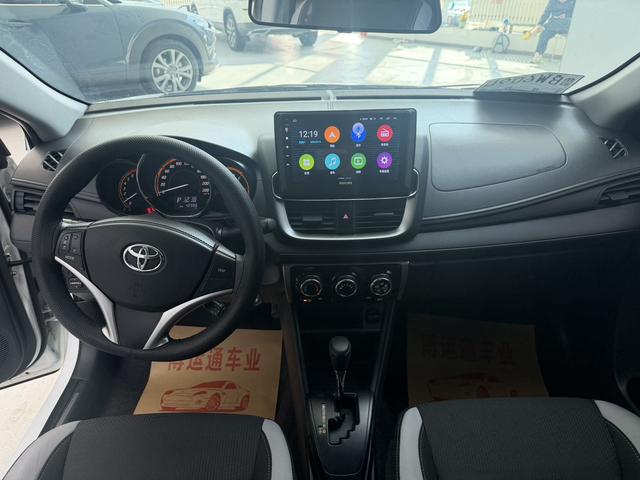Toyota Yaris 2022, фото 14