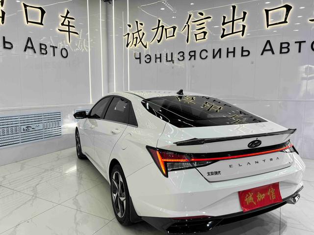 Hyundai Elantra 2022, фото 6