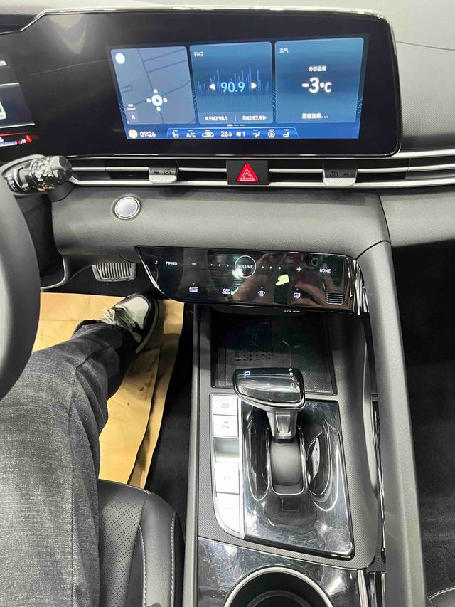 Hyundai Elantra 2022, фото 12