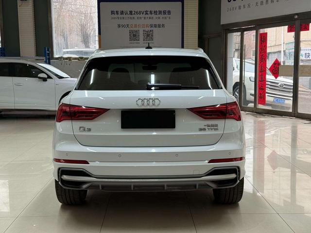 Audi Q3 2022, фото 5