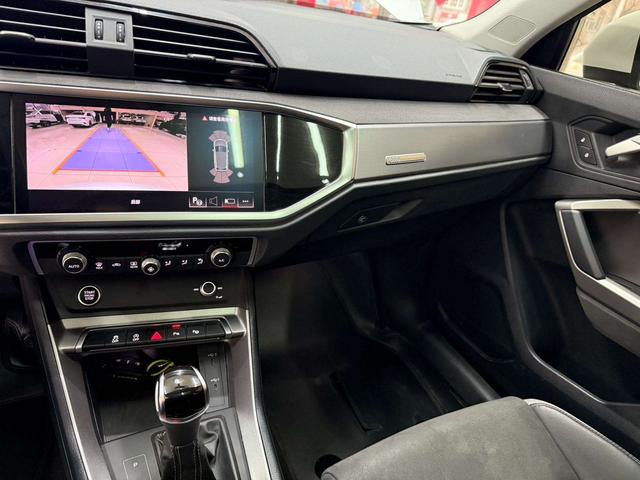 Audi Q3 2022, фото 10