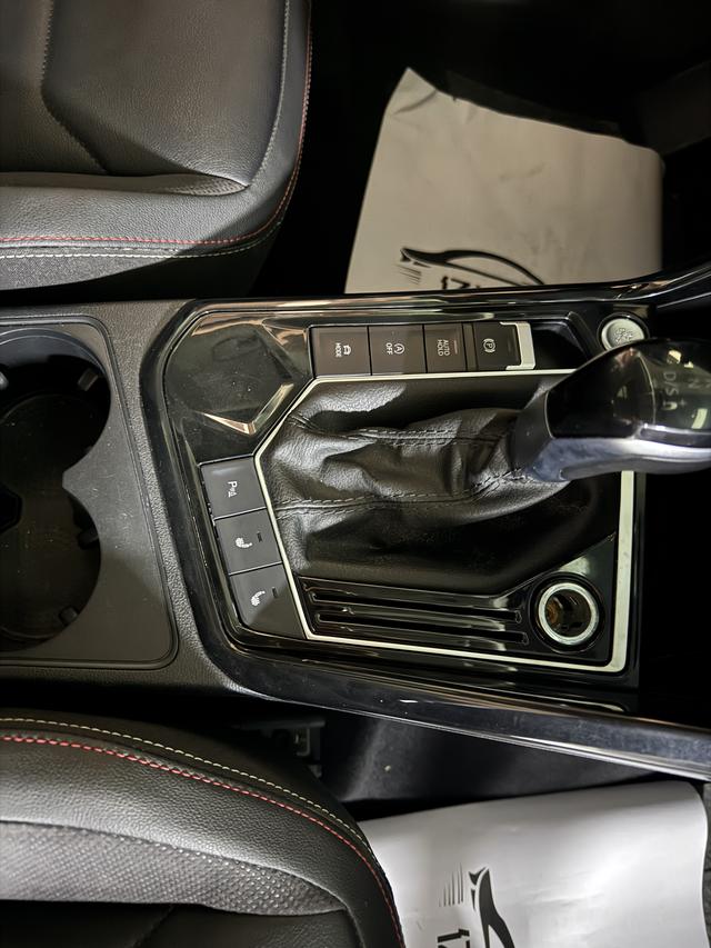 Volkswagen Tayron 2023, фото 9