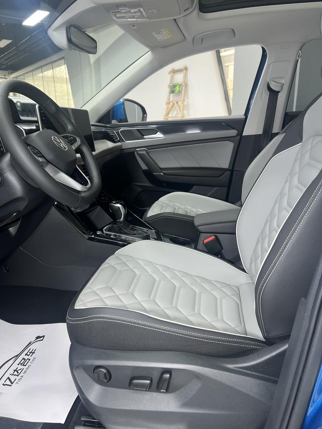 Volkswagen Tayron 2023, фото 10