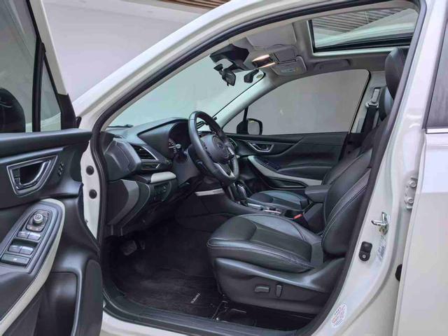Subaru Forester 2022, фото 10