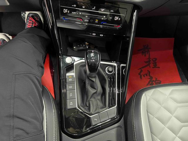 Volkswagen Tayron 2023, фото 15