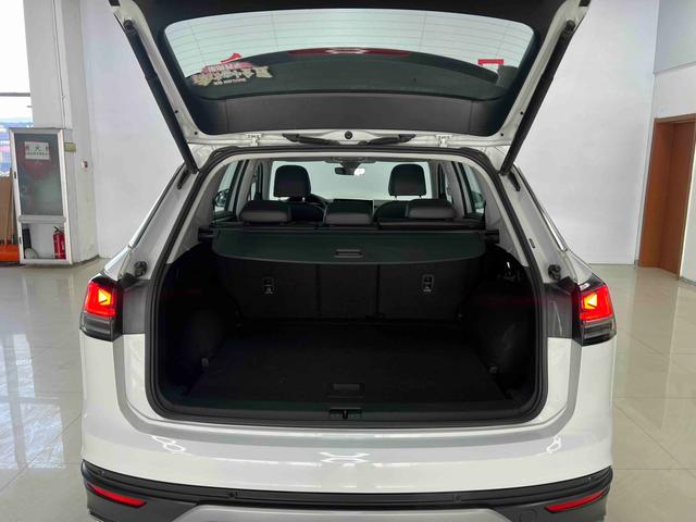 Volkswagen Tayron 2023, фото 16