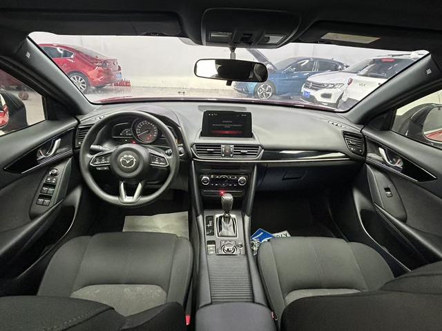 Mazda CX-4 2021, фото 17