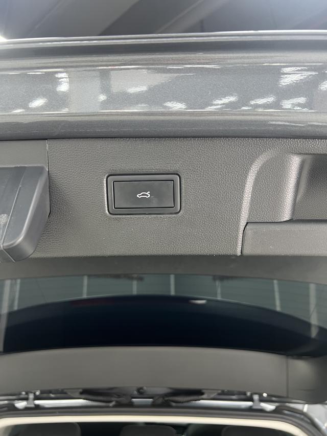 Volkswagen Tayron 2023, фото 17