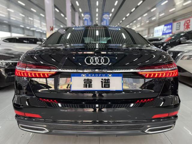 Audi A6L 2022, фото 8