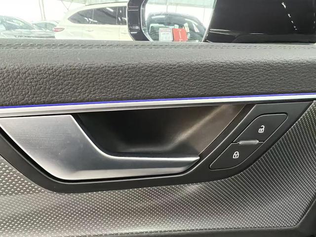 Audi A6L 2022, фото 12