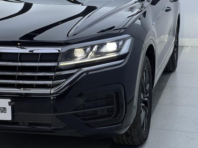 Volkswagen Touareg 2022, фото 5
