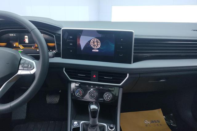 Volkswagen Jetta 2024, фото 15