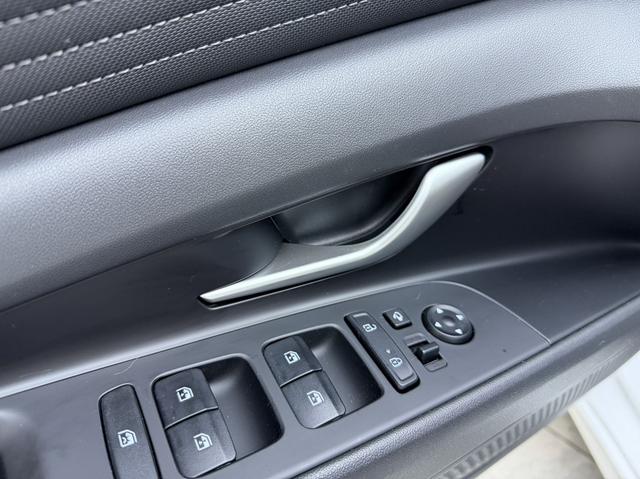 Hyundai Elantra 2021, фото 8