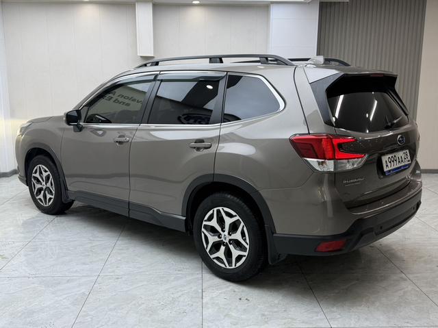 Subaru Forester 2022, фото 5