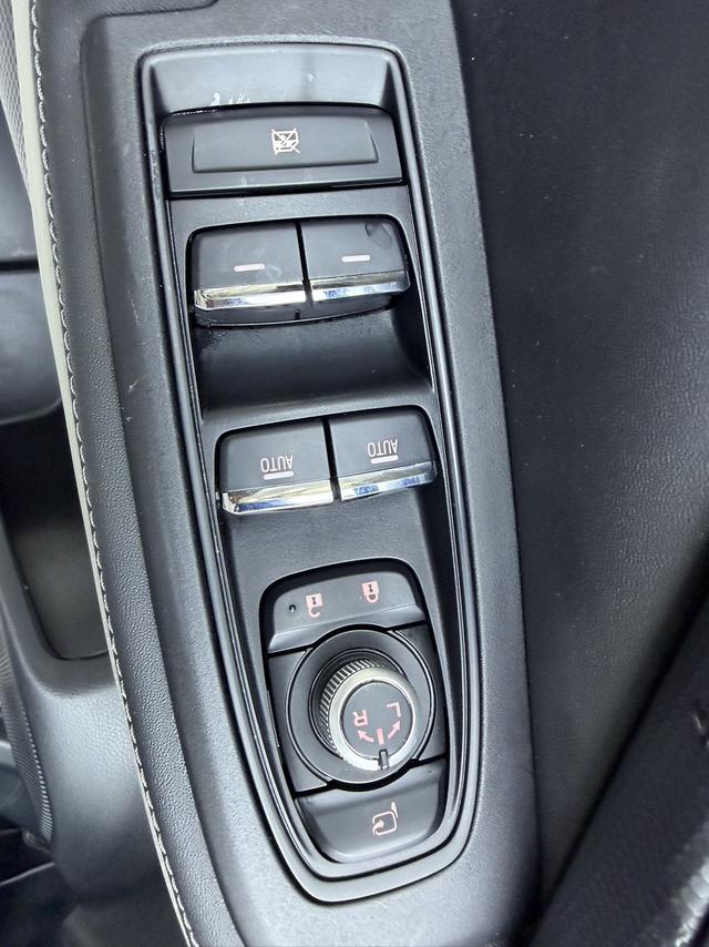 Subaru Forester 2022, фото 7