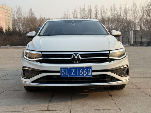 Volkswagen Bora 2023, фото 2