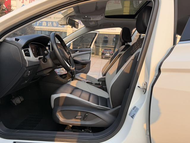 Volkswagen Bora 2023, фото 11