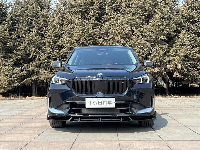 BMW X1 2023, фото 2