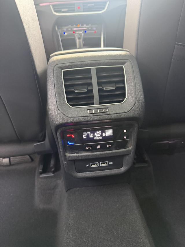 Volkswagen Tayron 2023, фото 14