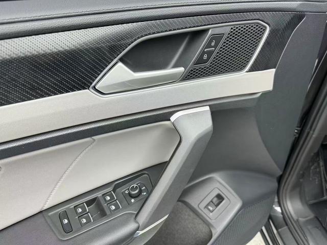 Volkswagen Tayron 2023, фото 11