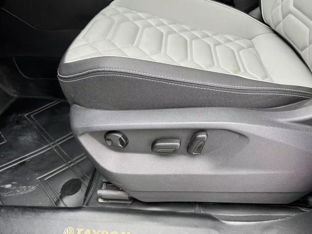 Volkswagen Tayron 2023, фото 12