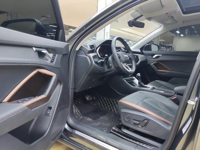 Audi Q3 2022, фото 16